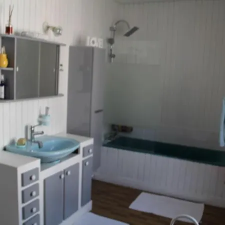 Appartement Chez Mary Et Bruno à Le Neubourg Extérieur photo